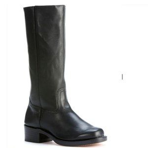 Frye 14R Campus: Black